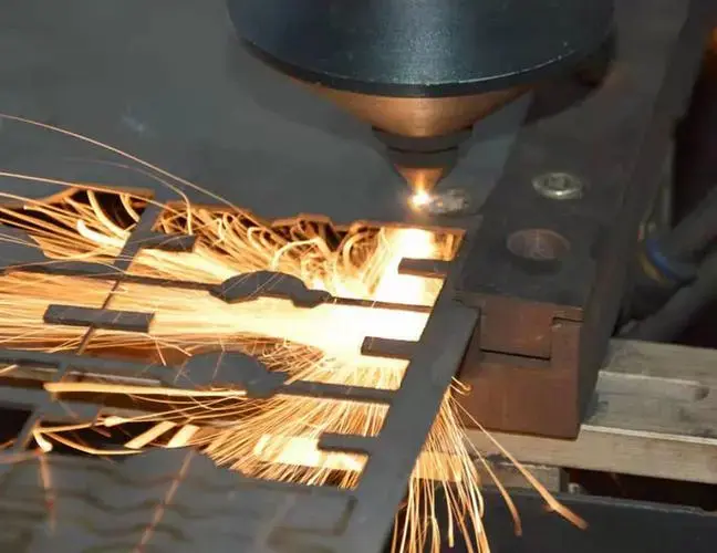 Laser cutting aluminum plate